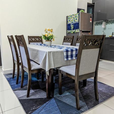 Az Homestay Putrajaya Exteriör bild