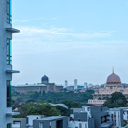 Az Homestay Putrajaya Exteriör bild